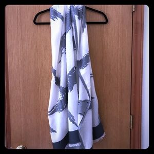 Asian Eye grey and white scarf or Shaw